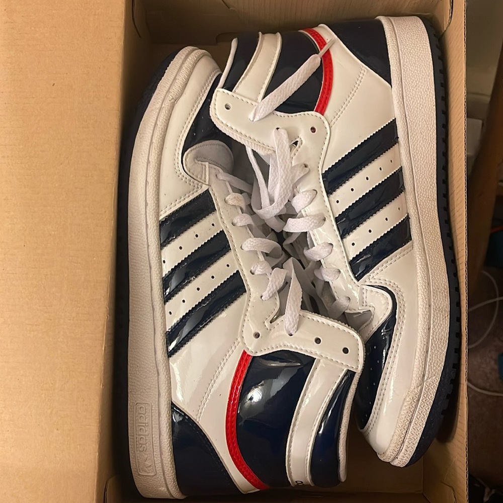 Adidas top ten patent leather